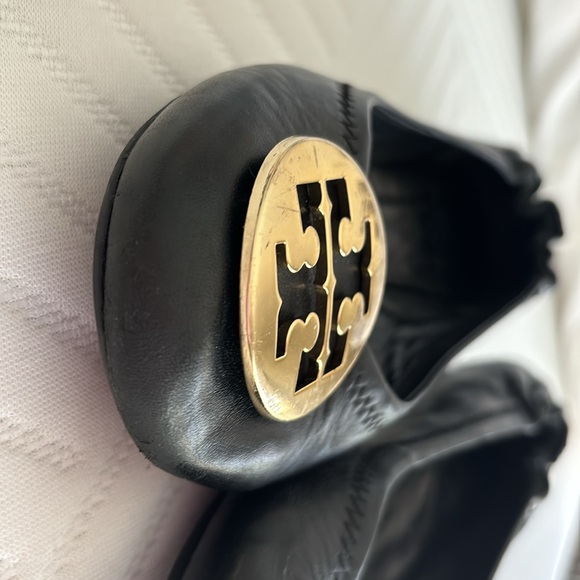 Tory Burch Leather Minnie Ballet Travel Flats in Perfect Black/Gold Size 7.5 - Picture 14 of 16